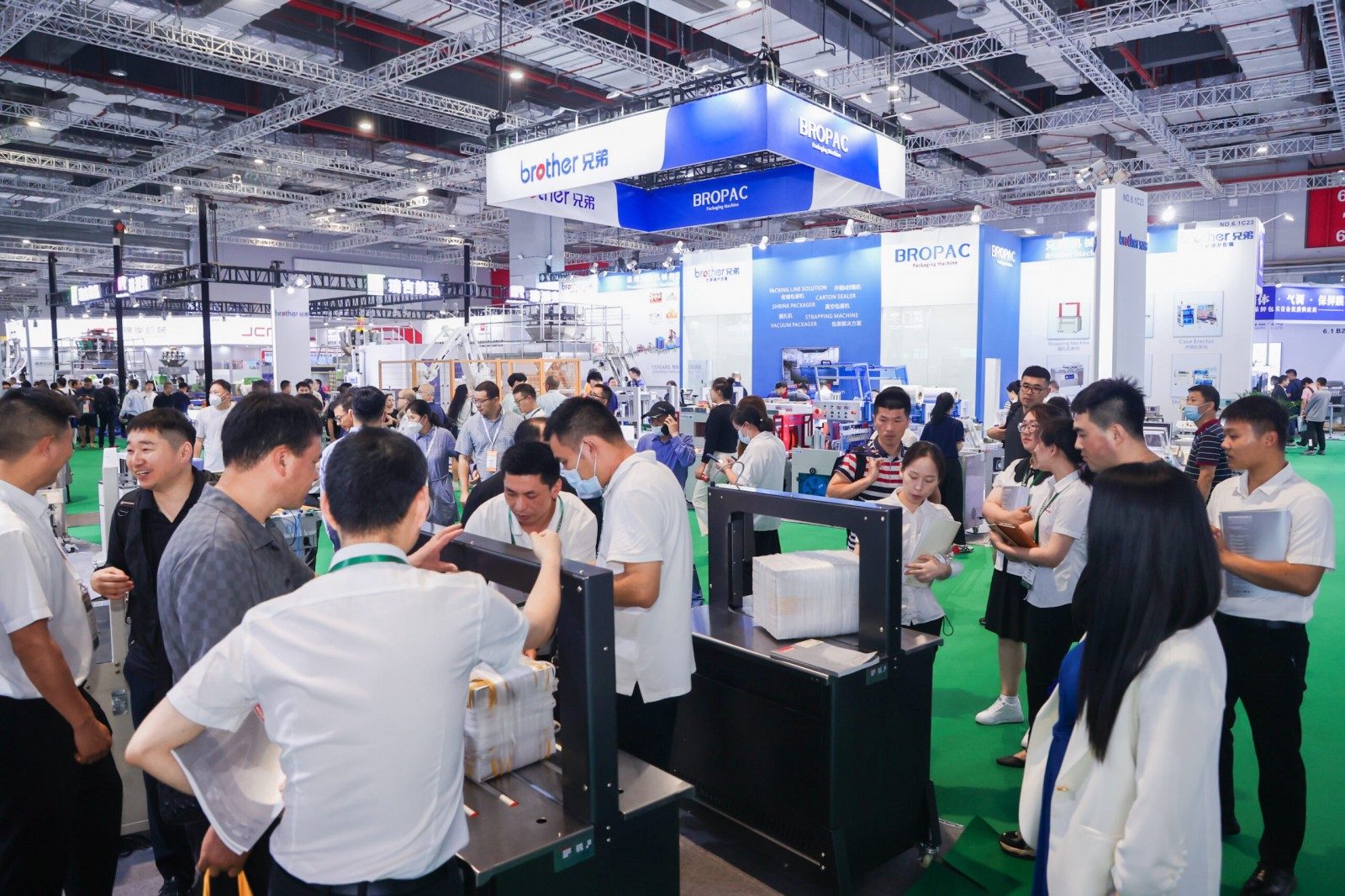 【世界自贸港加工包装展快报】景田百岁山落子海南 翘首东南亚市场